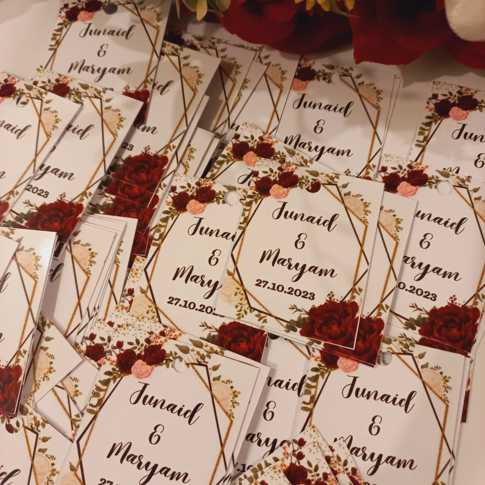 Customized Gift Tags & Stickers