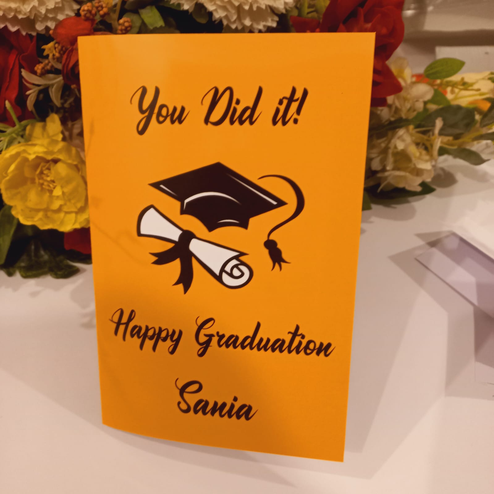 Elegant Graduation Cards – Celebrate Achievements with Style