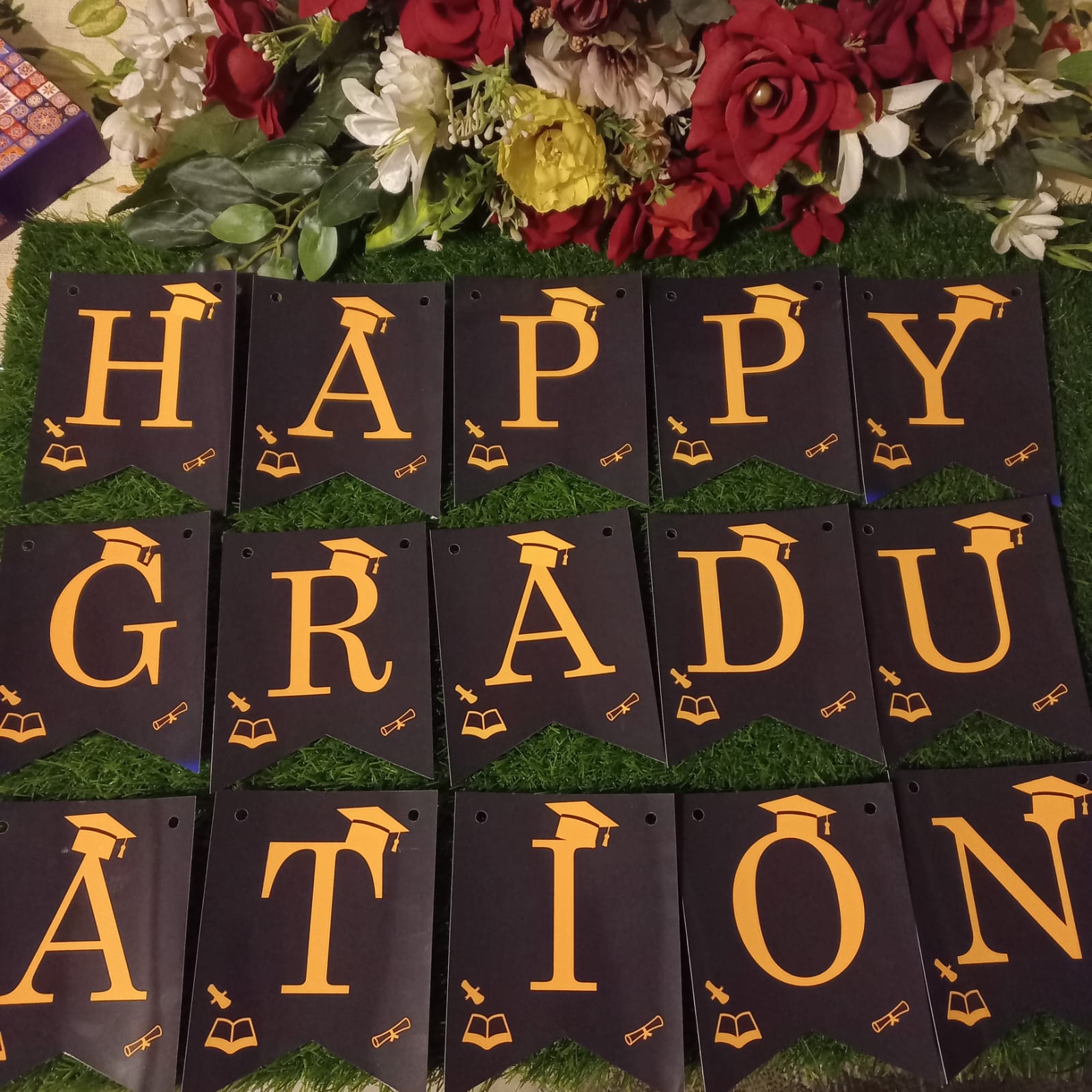 Graduation Day- HAPPY GRADUATION-Black & Gold Banner